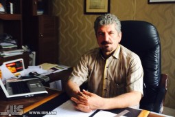 دولت بر واردات مواد اولیه چاپ و نشر نظارت کند